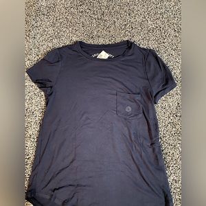 Aeropostale tshirt size small